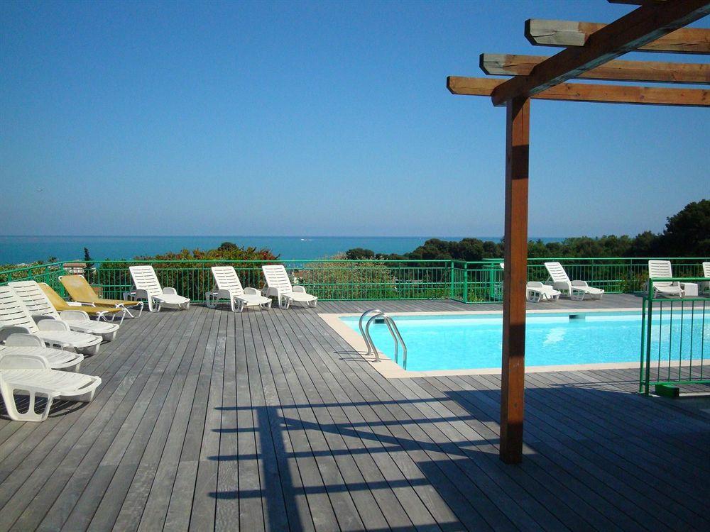 Inter-Hotel Sea Side Park Villeneuve-Loubet Eksteriør bilde