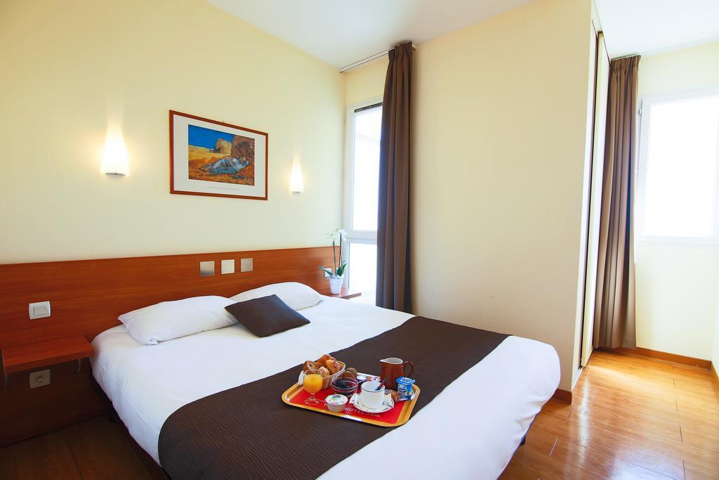 Inter-Hotel Sea Side Park Villeneuve-Loubet Eksteriør bilde